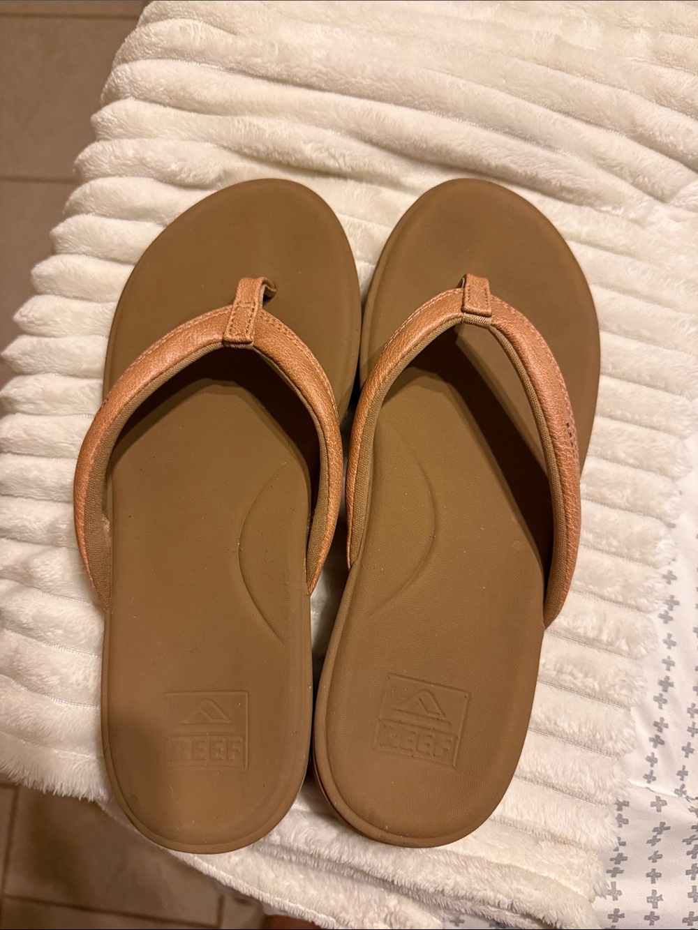 Reef Women’s Tan Sandals with Tan Straps